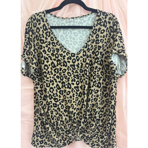 Women's Unbranded Beige Black Leopard Print V-Neck Short Sleeve Tee XL